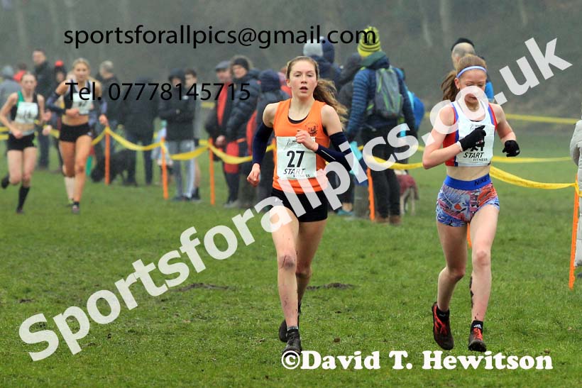 Womens Under-17s 2023 Northern Cross Country Champs., Witton Park, Blackburn. Photo: David T. Hewitson/Sports for All Pics
